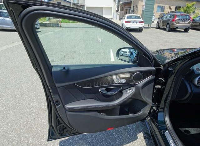 MERCEDES BENZ C-CLASS C200 4MATIC AVANTGARDE AMG LINE 2019 full