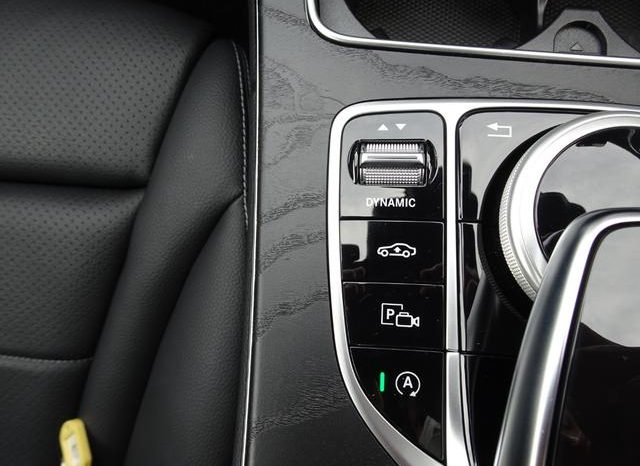 MERCEDES BENZ C-CLASS C200 4MATIC AVANTGARDE AMG LINE 2019 full