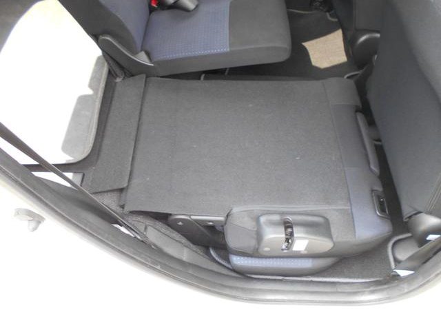 HONDA FIT SHE S 2010 full