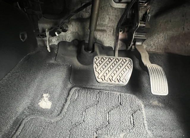 NISSAN JUKE 15RX TYPE V 2011 full