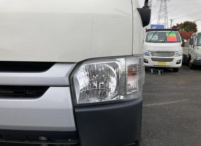 TOYOTA REGIUS ACE VAN LONG DX 2017 full