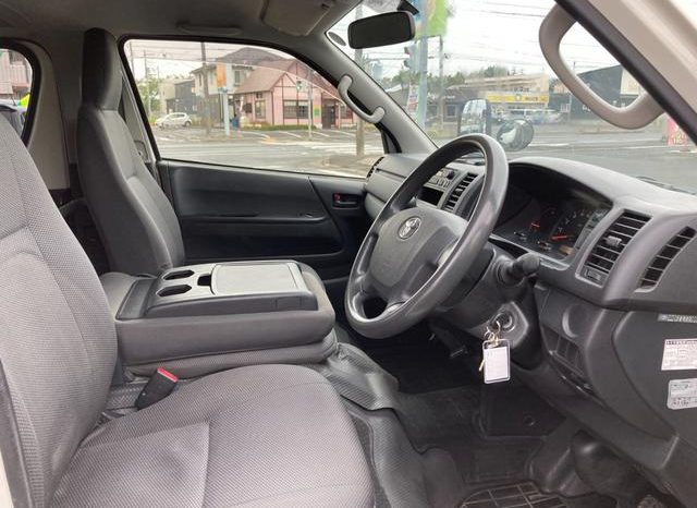 TOYOTA REGIUS ACE VAN LONG DX 2017 full