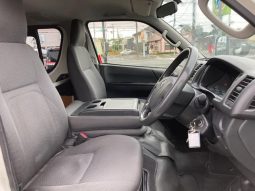 TOYOTA REGIUS ACE VAN LONG DX 2017 full