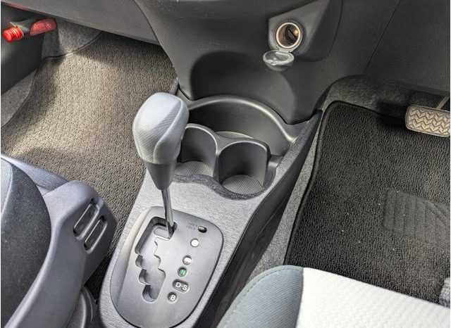 TOYOTA VITZ F 2012 full