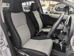 TOYOTA VITZ F 2012 full