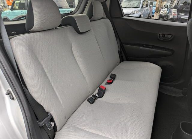 TOYOTA VITZ F 2012 full