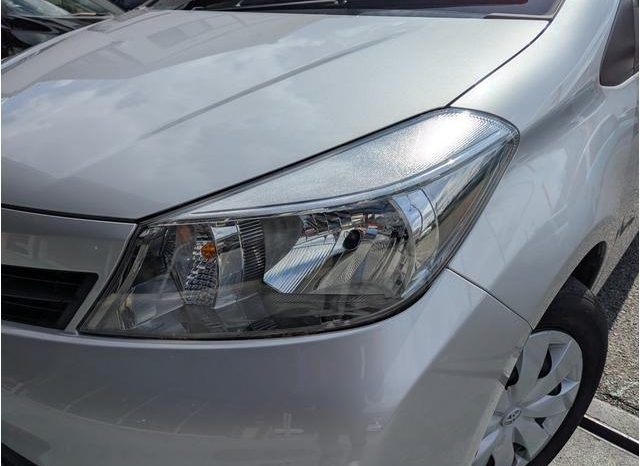 TOYOTA VITZ F 2012 full