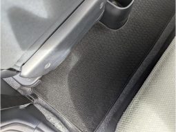 TOYOTA VITZ F 2012 full