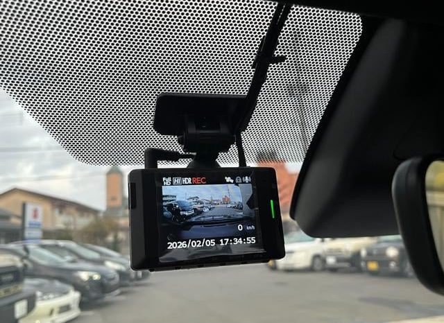 TOYOTA COROLLA CROSS HYBRID Z 2022 full