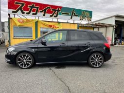 MERCEDES BENZ B-CLASS B180 BLUE EFFICIENCY SPORTS 2013 full