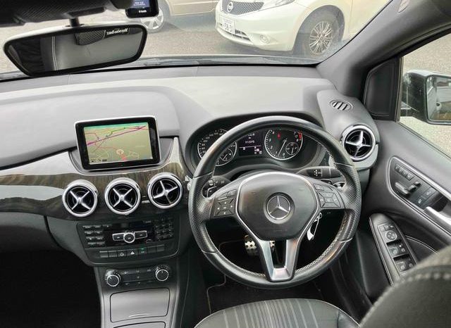 MERCEDES BENZ B-CLASS B180 BLUE EFFICIENCY SPORTS 2013 full