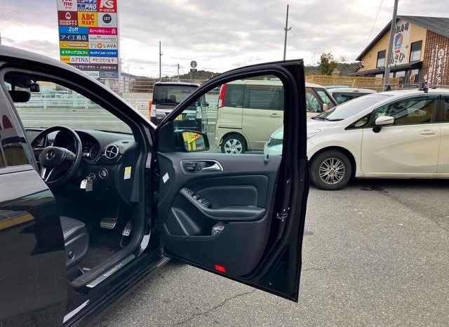 MERCEDES BENZ B-CLASS B180 BLUE EFFICIENCY SPORTS 2013 full