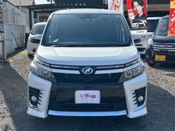 TOYOTA VOXY HYBRID ZS 2016 full