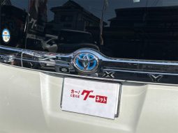 TOYOTA VOXY HYBRID ZS 2016 full