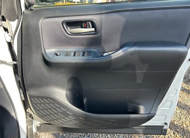 TOYOTA VOXY HYBRID ZS 2016 full