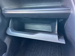 TOYOTA VOXY HYBRID ZS 2016 full