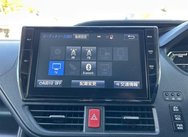 TOYOTA VOXY HYBRID ZS 2016 full