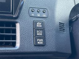 TOYOTA VOXY HYBRID ZS 2016 full