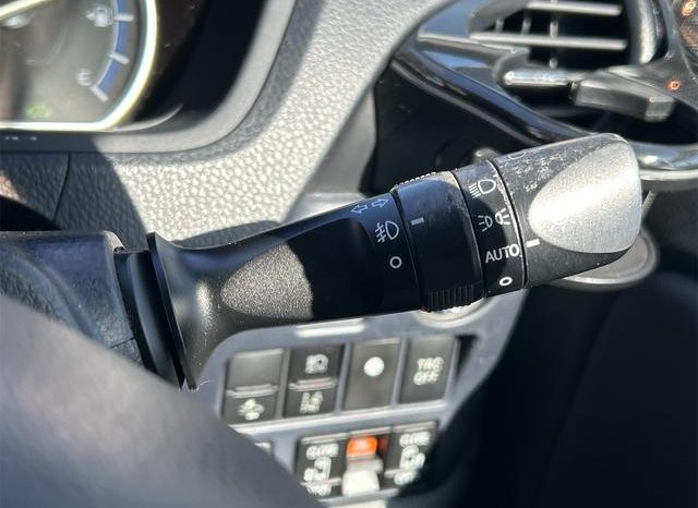 TOYOTA VOXY HYBRID ZS 2016 full