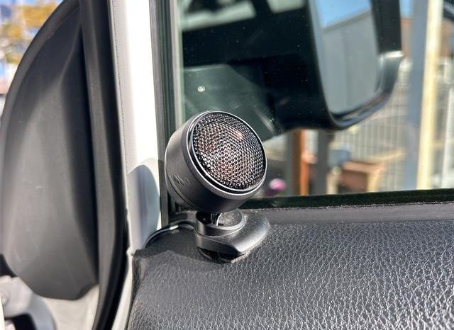 TOYOTA VOXY HYBRID ZS 2016 full