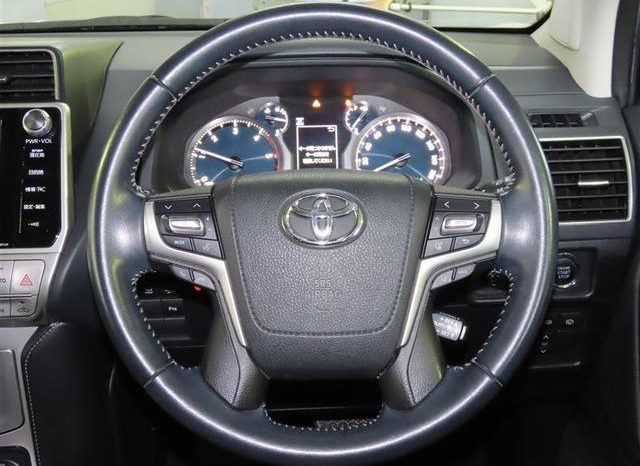 TOYOTA LAND CRUISER PRADO TX L PACKAGE 2018 full