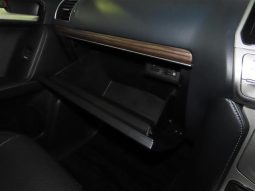 TOYOTA LAND CRUISER PRADO TX L PACKAGE 2018 full