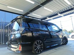 TOYOTA VOXY ZS KIRAMEKI III 2020 full