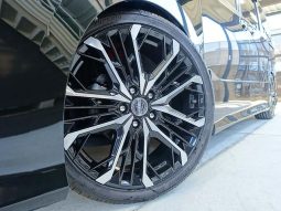 TOYOTA VOXY ZS KIRAMEKI III 2020 full