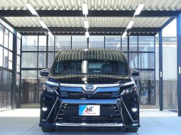 TOYOTA VOXY ZS KIRAMEKI III 2020 full