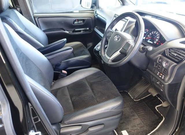 TOYOTA VOXY ZS KIRAMEKI III 2020 full