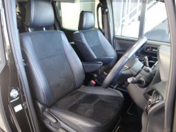 TOYOTA VOXY ZS KIRAMEKI III 2020 full