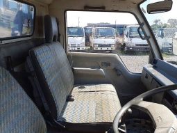 MITSUBISHI FUSO CANTER FLAT BODY 2 TON 4D32 full