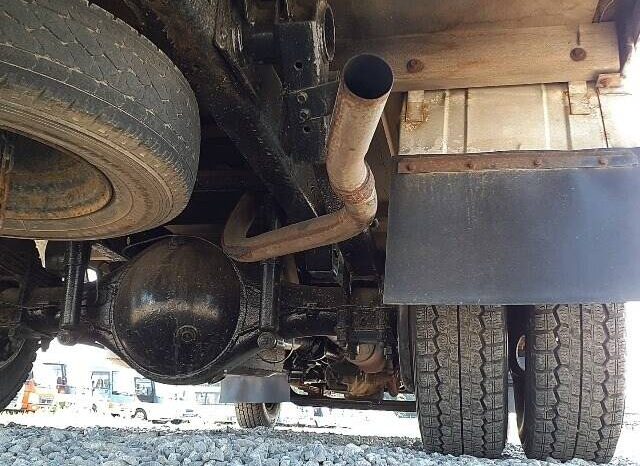 MITSUBISHI FUSO CANTER FLAT BODY 2 TON 4D32 full