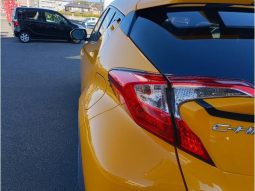 TOYOTA C-HR G-T 2017 full