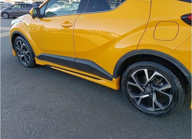 TOYOTA C-HR G-T 2017 full