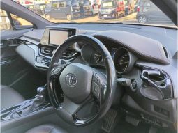 TOYOTA C-HR G-T 2017 full