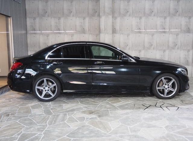 MERCEDES BENZ C-CLASS C180 AVANTGARDE AMG LINE 2016 full