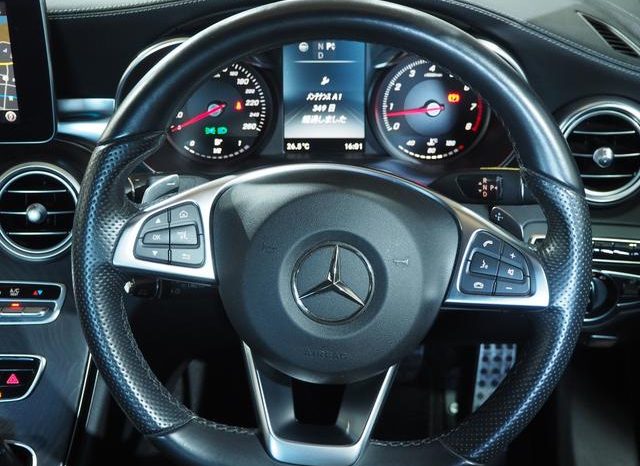 MERCEDES BENZ C-CLASS C180 AVANTGARDE AMG LINE 2016 full
