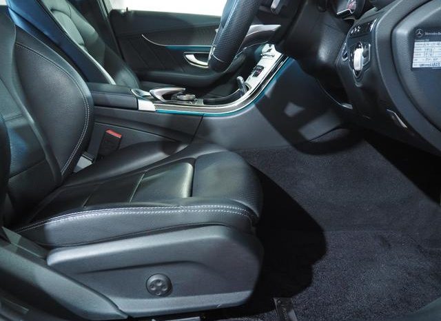 MERCEDES BENZ C-CLASS C180 AVANTGARDE AMG LINE 2016 full