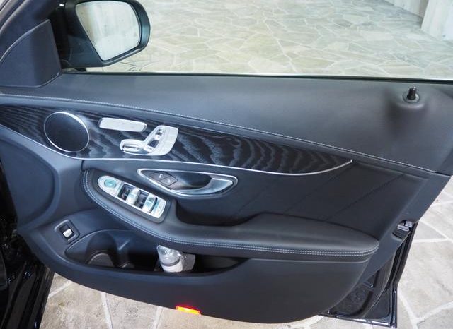 MERCEDES BENZ C-CLASS C180 AVANTGARDE AMG LINE 2016 full