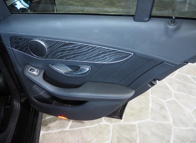 MERCEDES BENZ C-CLASS C180 AVANTGARDE AMG LINE 2016 full