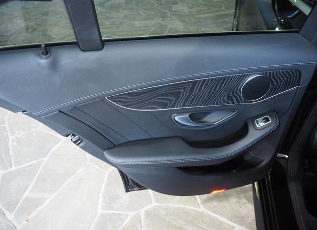 MERCEDES BENZ C-CLASS C180 AVANTGARDE AMG LINE 2016 full