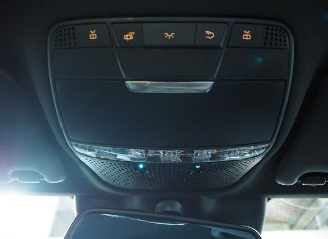 MERCEDES BENZ C-CLASS C180 AVANTGARDE AMG LINE 2016 full