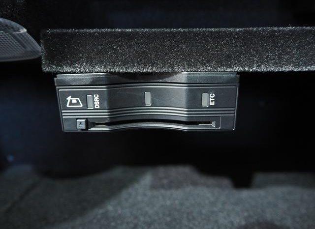 MERCEDES BENZ C-CLASS C180 AVANTGARDE AMG LINE 2016 full