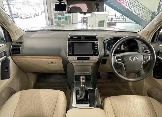 TOYOTA LAND CRUISER PRADO TX L 2019 full