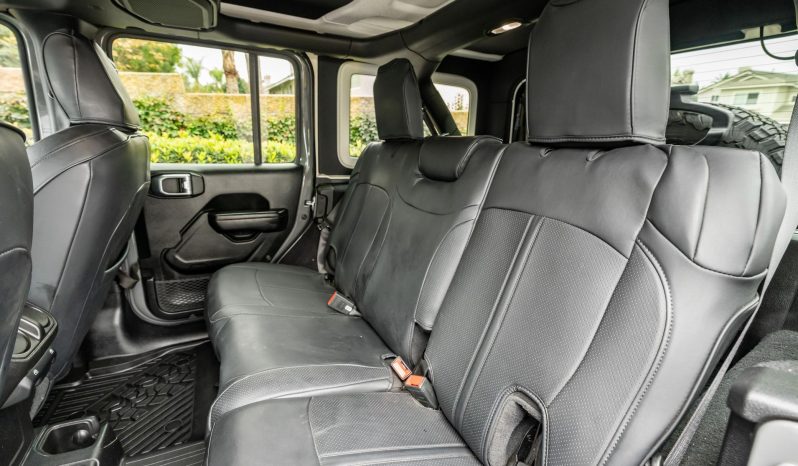 Jeep Wrangler Unlimited Sport 4×4 2020 full