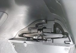 TOYOTA KLUGER L 2006 full