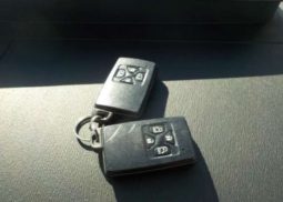 Toyota Noah SI 2010 full