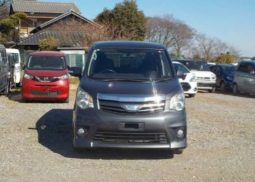 Toyota Noah SI 2010 full