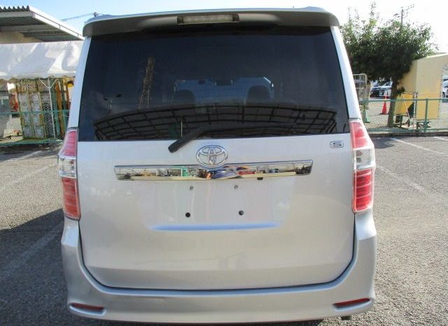 Toyota Noah 2.0S G Edition 2008 full